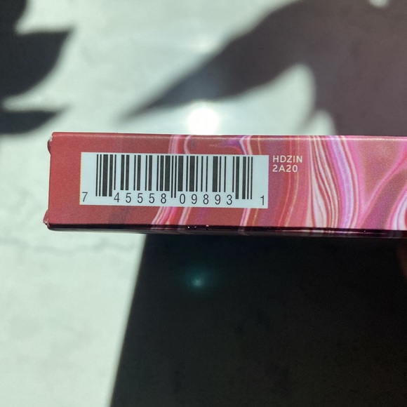 HIPDOT New Eyeshadow Palette ZION Discontinued - Picture 10 of 10